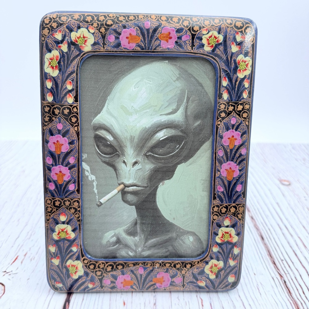 Original Smoking Alien Art in Vintage Floral Lacquered Frame Blue Ornate 5x7